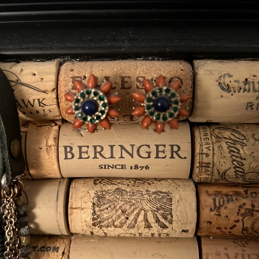 Stud geometric earring
